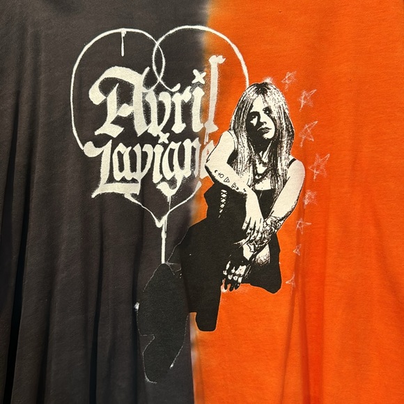 XL AVRIL LAVIGNE BLACK AND ORANGE LONG SLEEVE T-SHIRT - Picture 4 of 5